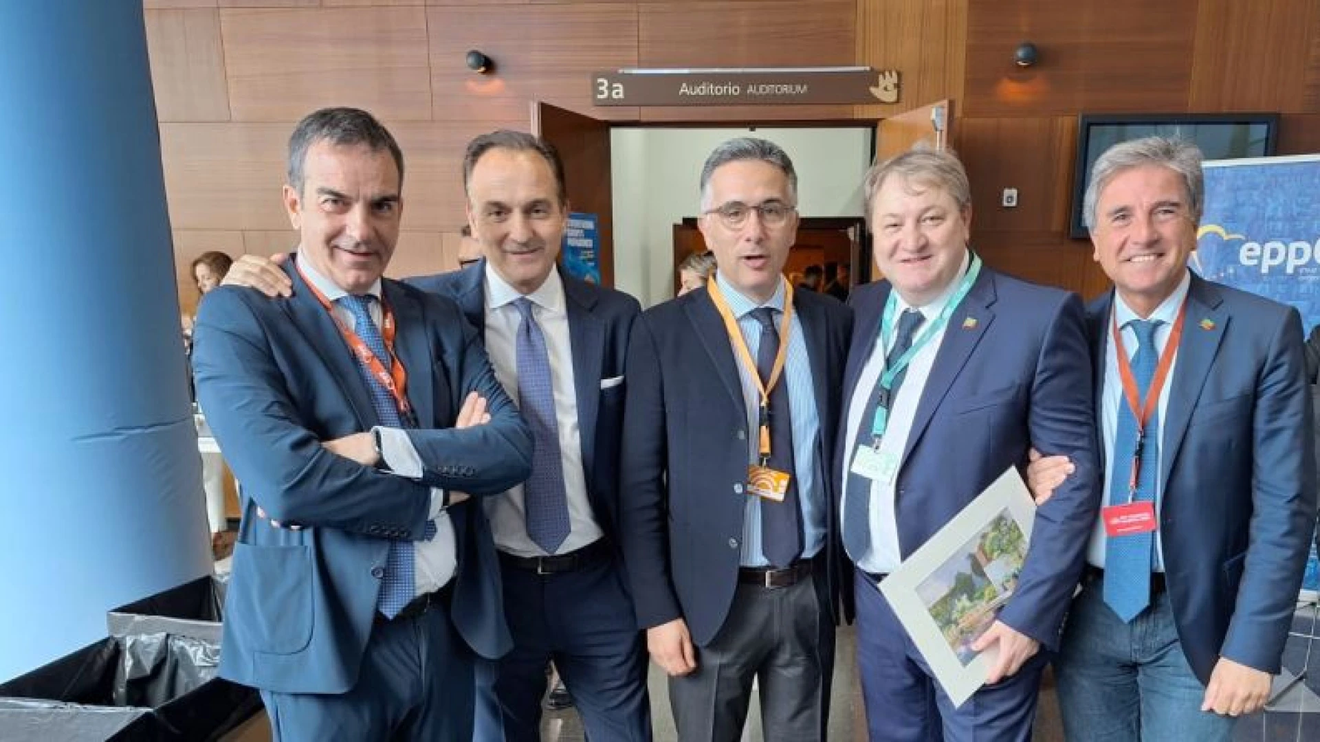 Congresso PPE a Valencia. Presente il presidente Roberti. Riconfermato alla presidenza il bavarese Manfred Weber.